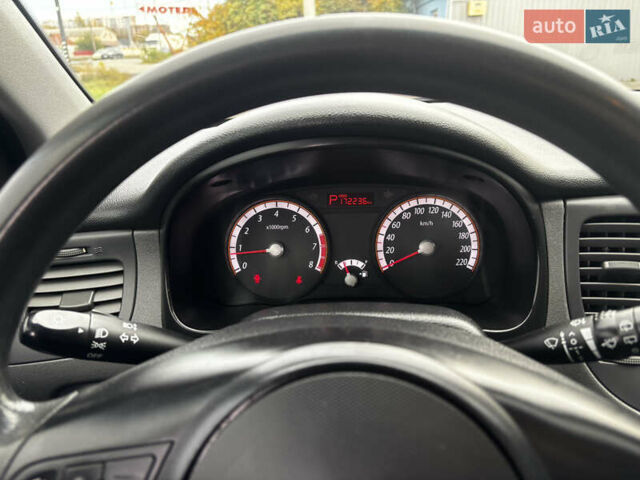 Черный Киа Рио, объемом двигателя 1.4 л и пробегом 172 тыс. км за 5700 $, фото 18 на Automoto.ua