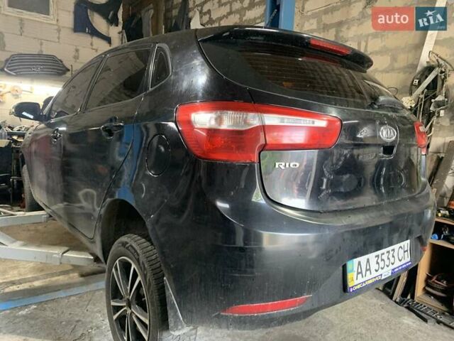 Чорний Кіа Ріо, об'ємом двигуна 1.6 л та пробігом 137 тис. км за 2999 $, фото 1 на Automoto.ua