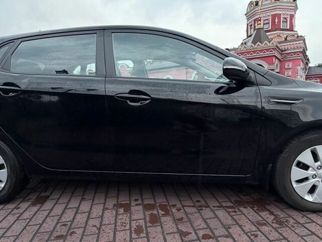 Черный Киа Рио, объемом двигателя 1.6 л и пробегом 94 тыс. км за 7300 $, фото 4 на Automoto.ua