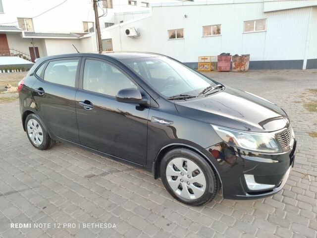 Черный Киа Рио, объемом двигателя 1.4 л и пробегом 41 тыс. км за 8200 $, фото 5 на Automoto.ua
