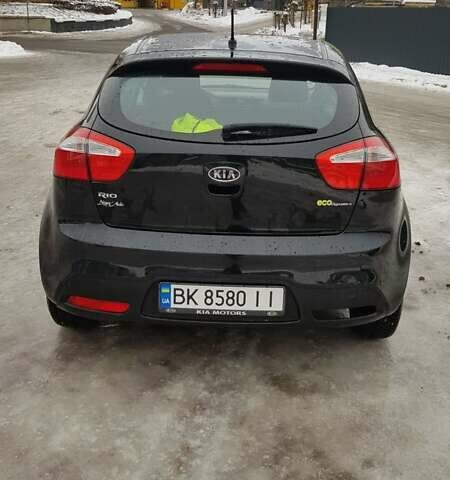 Чорний Кіа Ріо, об'ємом двигуна 1.1 л та пробігом 143 тис. км за 6830 $, фото 4 на Automoto.ua