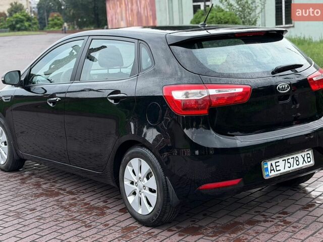 Черный Киа Рио, объемом двигателя 1.6 л и пробегом 94 тыс. км за 7300 $, фото 7 на Automoto.ua