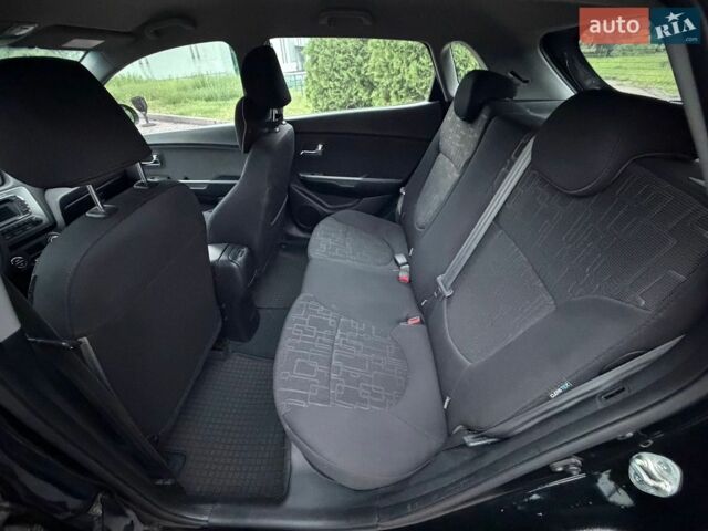 Черный Киа Рио, объемом двигателя 1.6 л и пробегом 94 тыс. км за 7300 $, фото 13 на Automoto.ua
