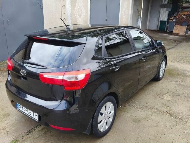 Черный Киа Рио, объемом двигателя 1.5 л и пробегом 225 тыс. км за 6500 $, фото 5 на Automoto.ua