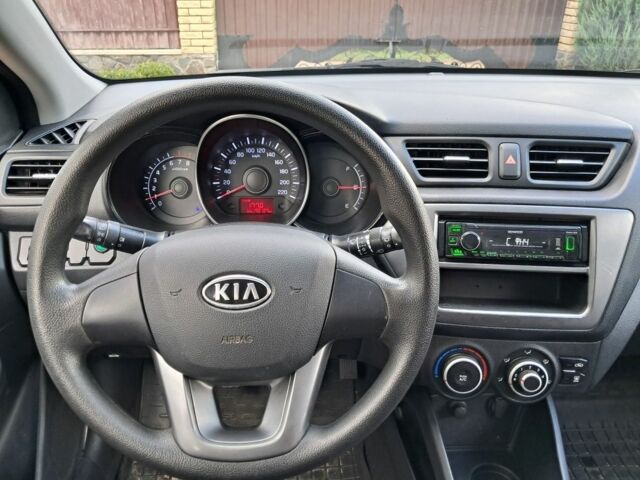 Черный Киа Рио, объемом двигателя 1 л и пробегом 172 тыс. км за 5516 $, фото 9 на Automoto.ua