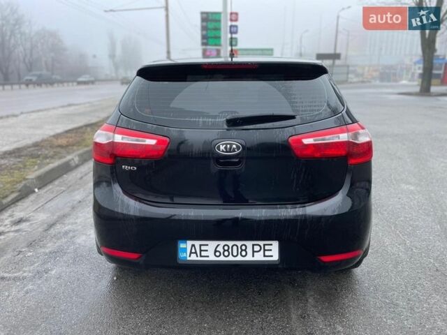 Черный Киа Рио, объемом двигателя 1.6 л и пробегом 155 тыс. км за 6600 $, фото 1 на Automoto.ua