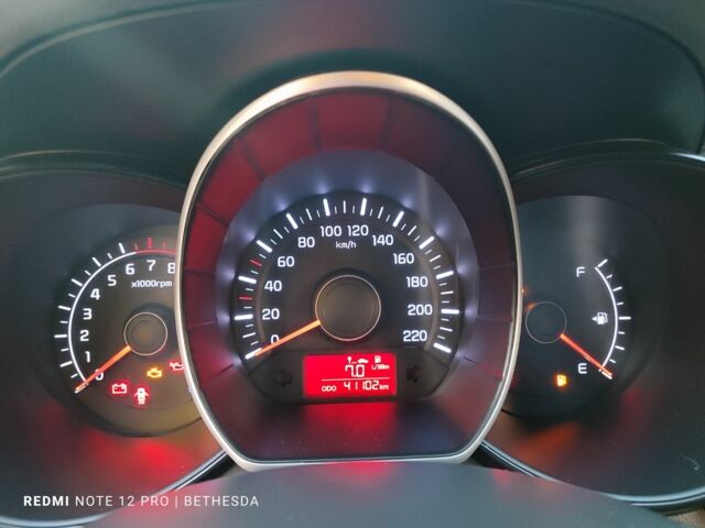 Черный Киа Рио, объемом двигателя 1.4 л и пробегом 41 тыс. км за 8200 $, фото 20 на Automoto.ua