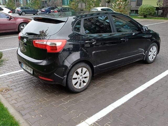 Черный Киа Рио, объемом двигателя 1.6 л и пробегом 120 тыс. км за 8900 $, фото 4 на Automoto.ua