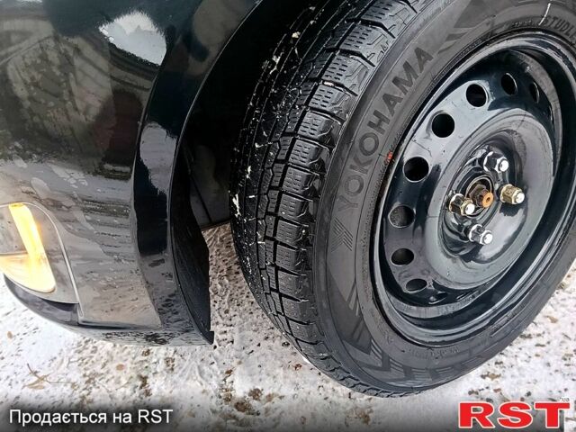 Чорний Кіа Ріо, об'ємом двигуна 1.6 л та пробігом 16000 тис. км за 7800 $, фото 6 на Automoto.ua