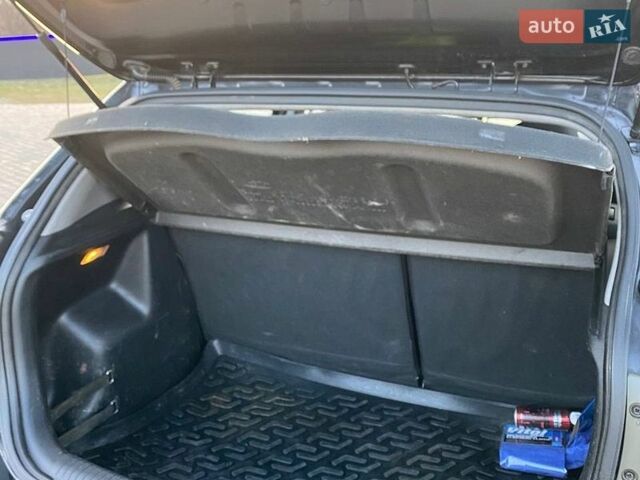 Черный Киа Рио, объемом двигателя 1.4 л и пробегом 170 тыс. км за 6700 $, фото 5 на Automoto.ua