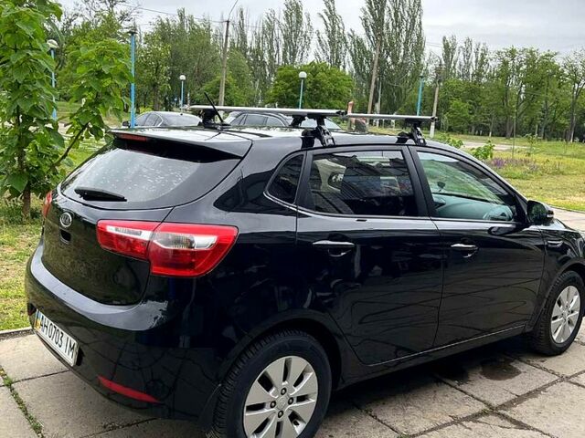 Чорний Кіа Ріо, об'ємом двигуна 1.6 л та пробігом 17600 тис. км за 7300 $, фото 10 на Automoto.ua