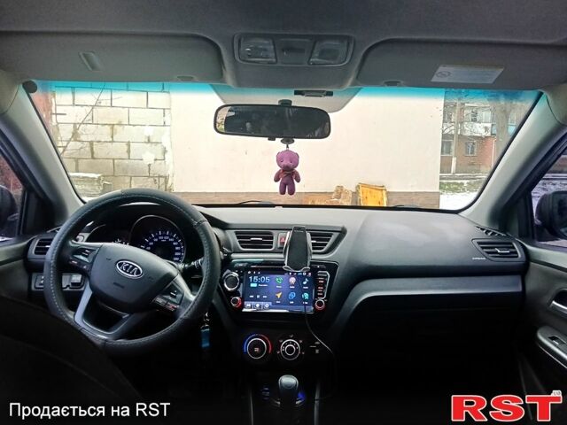 Чорний Кіа Ріо, об'ємом двигуна 1.6 л та пробігом 16000 тис. км за 7800 $, фото 10 на Automoto.ua