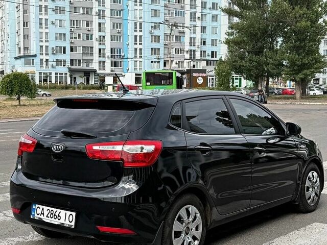 Черный Киа Рио, объемом двигателя 1.59 л и пробегом 127 тыс. км за 7600 $, фото 2 на Automoto.ua