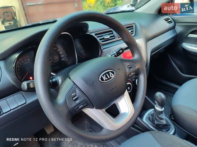 Киа Рио 2012 в Козельщине на Automoto.ua Черный Киа Рио, объемом двигателя 1.4 л и пробегом 41 тыс. км за 8200 $, фото 31 на Automoto.ua