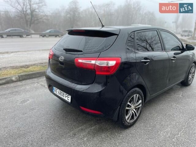 Черный Киа Рио, объемом двигателя 1.6 л и пробегом 155 тыс. км за 6600 $, фото 2 на Automoto.ua