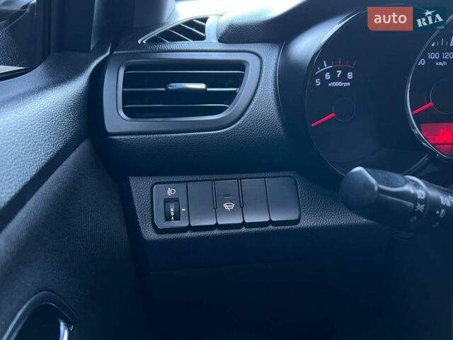 Черный Киа Рио, объемом двигателя 1.6 л и пробегом 155 тыс. км за 7300 $, фото 17 на Automoto.ua