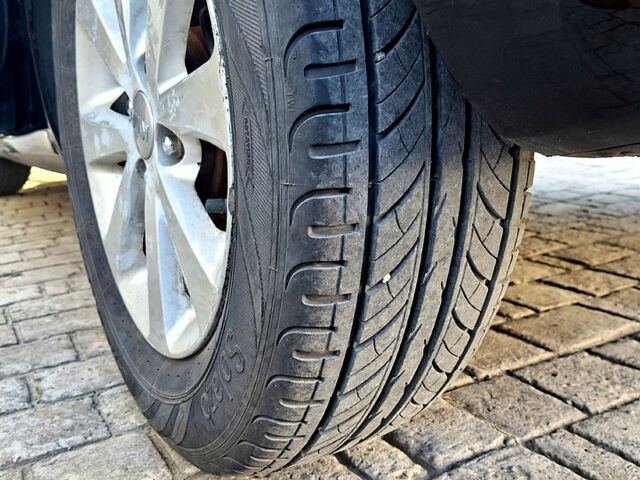 Чорний Кіа Ріо, об'ємом двигуна 1.6 л та пробігом 144 тис. км за 7300 $, фото 11 на Automoto.ua