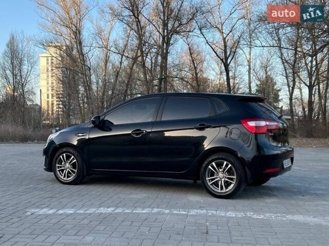 Черный Киа Рио, объемом двигателя 1.6 л и пробегом 155 тыс. км за 7300 $, фото 4 на Automoto.ua