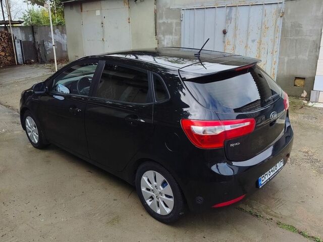 Черный Киа Рио, объемом двигателя 1.5 л и пробегом 225 тыс. км за 6500 $, фото 9 на Automoto.ua