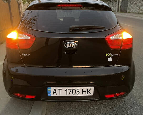 Чорний Кіа Ріо, об'ємом двигуна 1.12 л та пробігом 216 тис. км за 6700 $, фото 7 на Automoto.ua