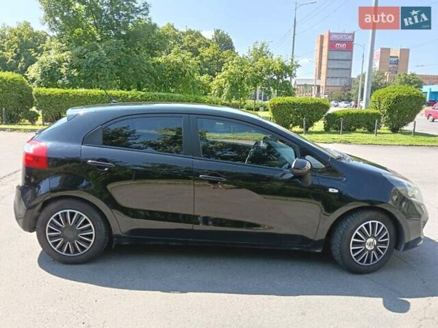 Киа Рио 2012 в Днепре (Днепропетровске) на Automoto.ua Черный Киа Рио, объемом двигателя 1.25 л и пробегом 252 тыс. км за 6200 $, фото 6 на Automoto.ua