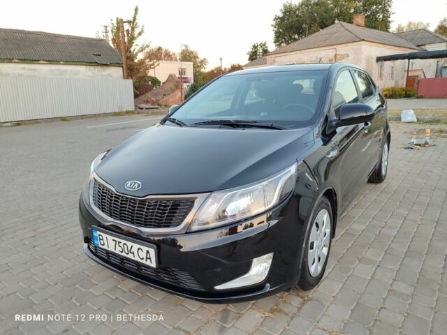 Черный Киа Рио, объемом двигателя 1.4 л и пробегом 41 тыс. км за 8200 $, фото 3 на Automoto.ua