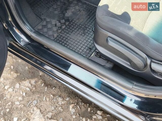 Черный Киа Рио, объемом двигателя 1.59 л и пробегом 62 тыс. км за 9000 $, фото 18 на Automoto.ua