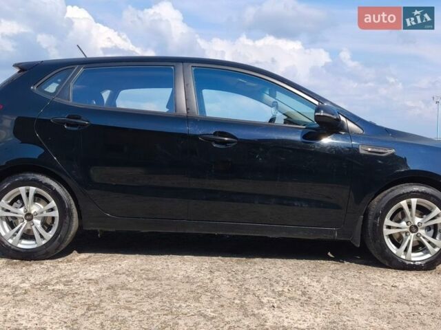 Черный Киа Рио, объемом двигателя 1.59 л и пробегом 62 тыс. км за 9000 $, фото 2 на Automoto.ua