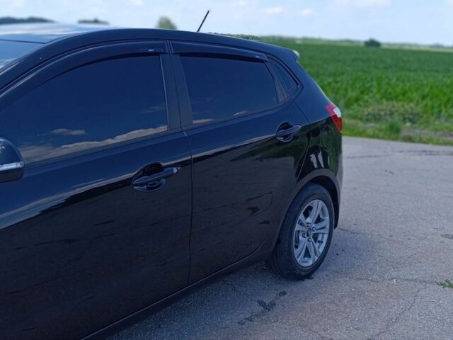 Черный Киа Рио, объемом двигателя 1.59 л и пробегом 67 тыс. км за 8500 $, фото 8 на Automoto.ua