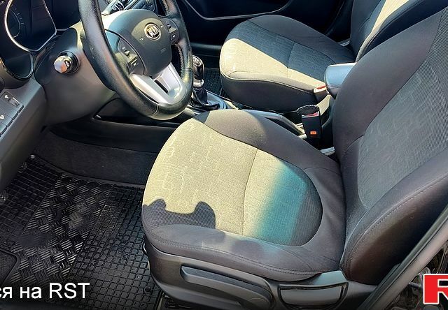 Черный Киа Рио, объемом двигателя 1.6 л и пробегом 62 тыс. км за 9350 $, фото 8 на Automoto.ua