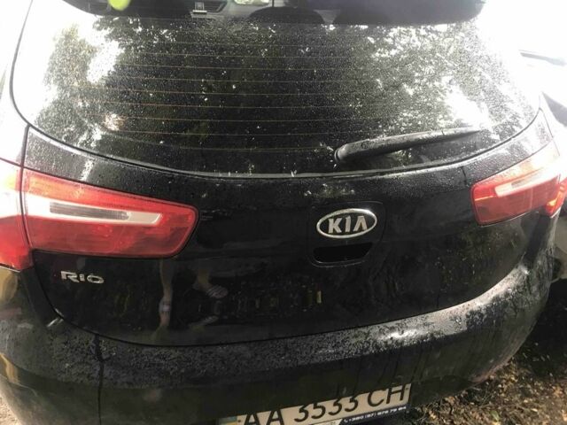 Черный Киа Рио, объемом двигателя 1.6 л и пробегом 142 тыс. км за 2767 $, фото 2 на Automoto.ua