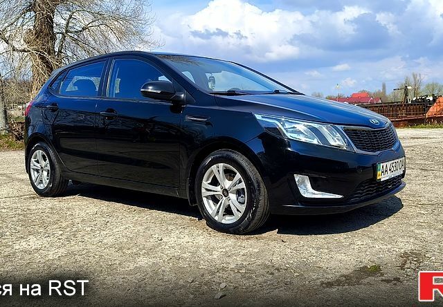 Черный Киа Рио, объемом двигателя 1.6 л и пробегом 62 тыс. км за 9350 $, фото 2 на Automoto.ua