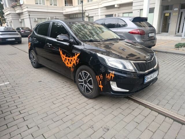 Чорний Кіа Ріо, об'ємом двигуна 0 л та пробігом 205 тис. км за 5998 $, фото 4 на Automoto.ua