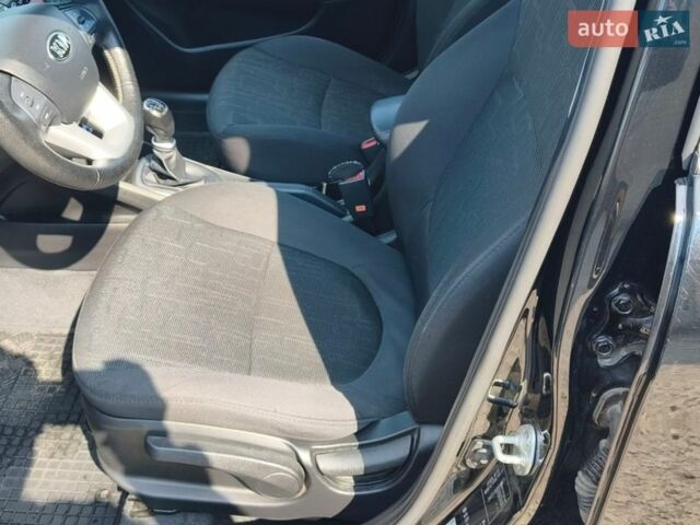 Черный Киа Рио, объемом двигателя 1.59 л и пробегом 62 тыс. км за 9000 $, фото 36 на Automoto.ua