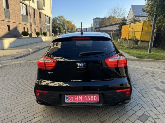 Черный Киа Рио, объемом двигателя 1.4 л и пробегом 159 тыс. км за 11200 $, фото 5 на Automoto.ua