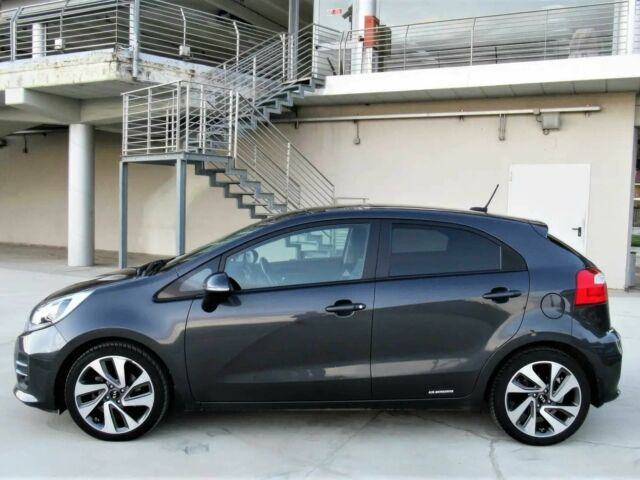 Чорний Кіа Ріо, об'ємом двигуна 1.2 л та пробігом 72 тис. км за 4100 $, фото 4 на Automoto.ua