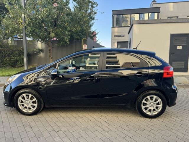 Черный Киа Рио, объемом двигателя 1.4 л и пробегом 159 тыс. км за 11200 $, фото 7 на Automoto.ua