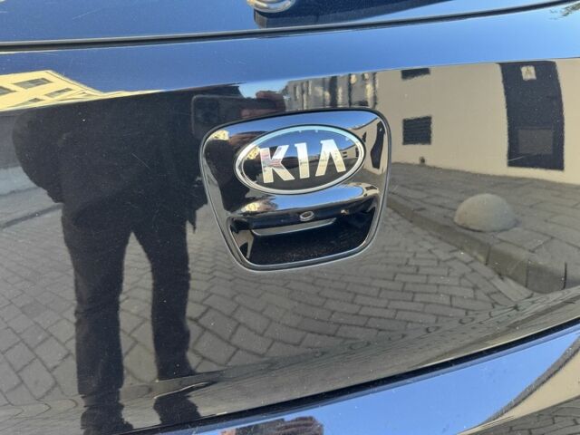 Черный Киа Рио, объемом двигателя 1.4 л и пробегом 159 тыс. км за 11200 $, фото 9 на Automoto.ua