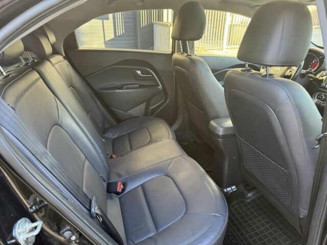 Черный Киа Рио, объемом двигателя 1.4 л и пробегом 159 тыс. км за 11200 $, фото 15 на Automoto.ua