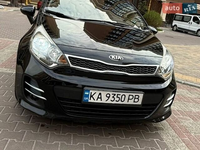 Черный Киа Рио, объемом двигателя 1.4 л и пробегом 74 тыс. км за 12900 $, фото 5 на Automoto.ua