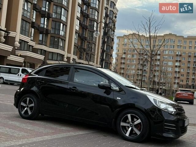 Черный Киа Рио, объемом двигателя 1.4 л и пробегом 74 тыс. км за 12900 $, фото 7 на Automoto.ua