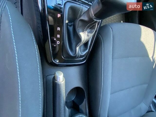 Черный Киа Рио, объемом двигателя 1.37 л и пробегом 71 тыс. км за 13200 $, фото 8 на Automoto.ua