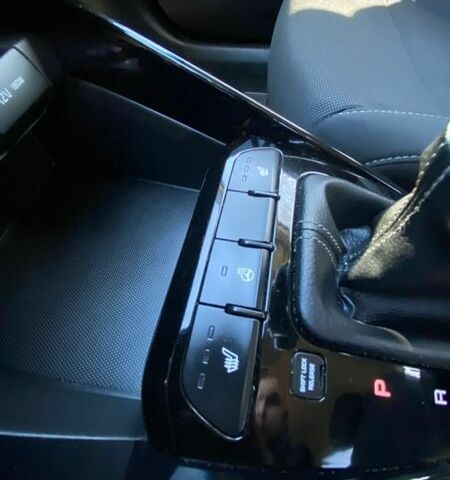 Чорний Кіа Ріо, об'ємом двигуна 1.4 л та пробігом 89 тис. км за 12700 $, фото 14 на Automoto.ua