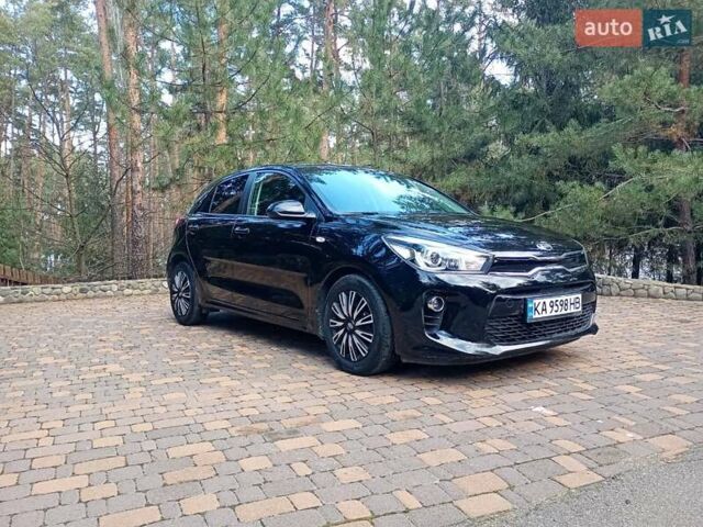 Чорний Кіа Ріо, об'ємом двигуна 1.37 л та пробігом 63 тис. км за 13150 $, фото 7 на Automoto.ua
