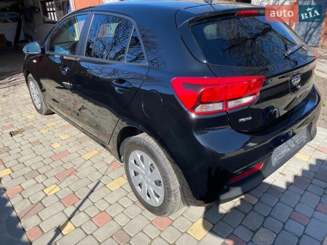 Черный Киа Рио, объемом двигателя 1.4 л и пробегом 89 тыс. км за 12400 $, фото 6 на Automoto.ua