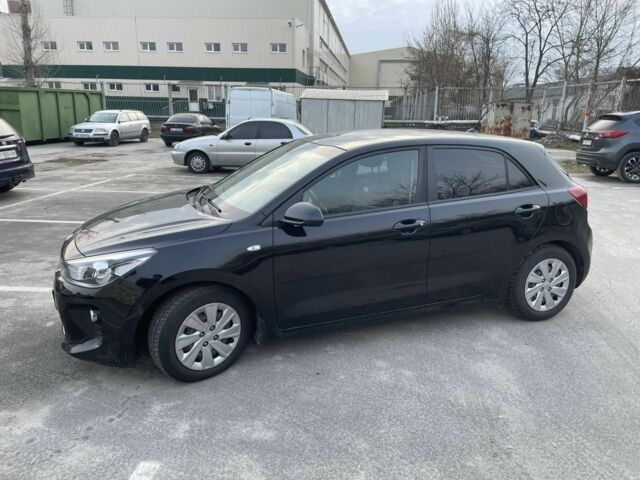Черный Киа Рио, объемом двигателя 1.4 л и пробегом 51 тыс. км за 13000 $, фото 1 на Automoto.ua