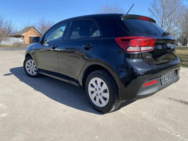 Черный Киа Рио, объемом двигателя 1.4 л и пробегом 87 тыс. км за 288 $, фото 2 на Automoto.ua