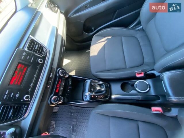 Черный Киа Рио, объемом двигателя 1.4 л и пробегом 89 тыс. км за 12400 $, фото 18 на Automoto.ua