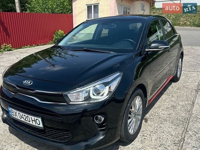 Черный Киа Рио, объемом двигателя 1.37 л и пробегом 71 тыс. км за 12900 $, фото 2 на Automoto.ua