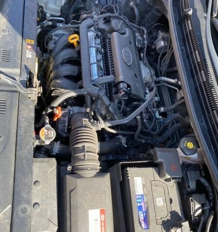 Чорний Кіа Ріо, об'ємом двигуна 1.4 л та пробігом 89 тис. км за 12700 $, фото 4 на Automoto.ua